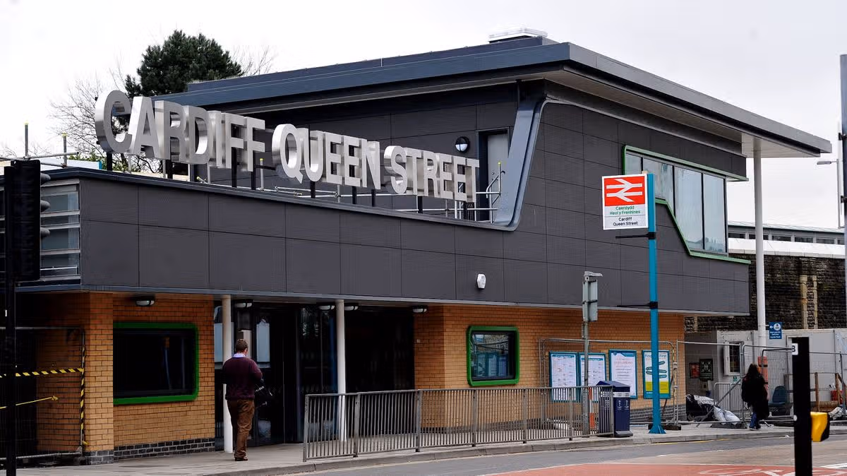 Cardiff railway station to close for three days
