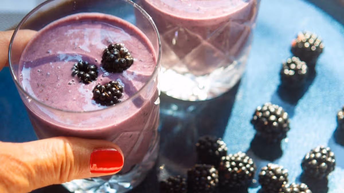 'Adding berries' at breakfast 'protect cells from oxidative stress'