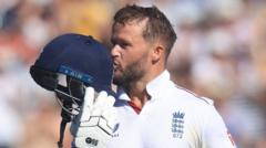 Stokes and Duckett star as England fight back against New Zealand