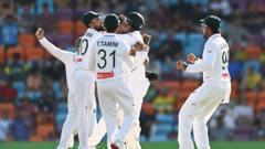 Aussies on the ropes as Tigers domination continues