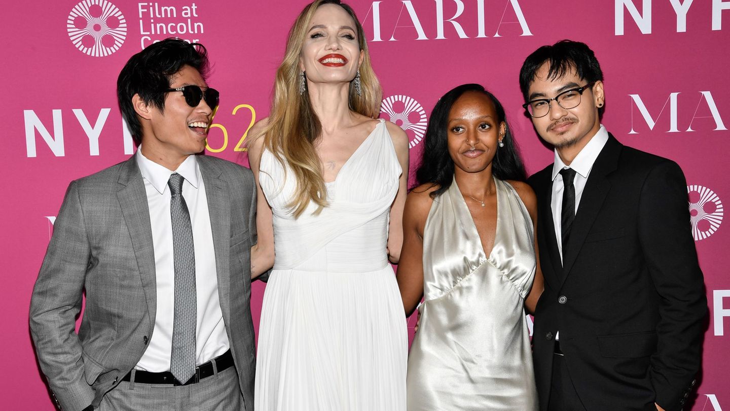 Celebrities: Brad Pitt's children want to remove his name from theirs