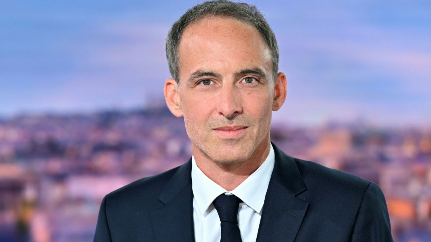 France: Glucksmann runs for presidential election