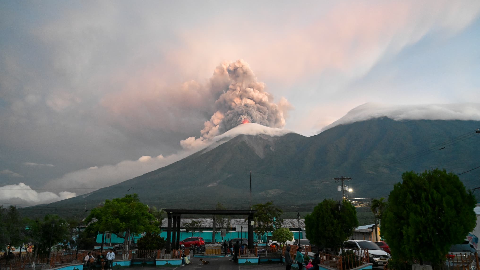 In Guatemala, the eruption of the Fuego volcano ended