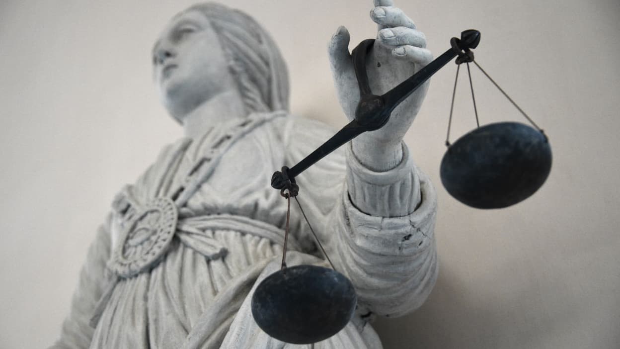 Defense. Suspected of intelligence with China, a former pilot of the French naval aircraft under examination