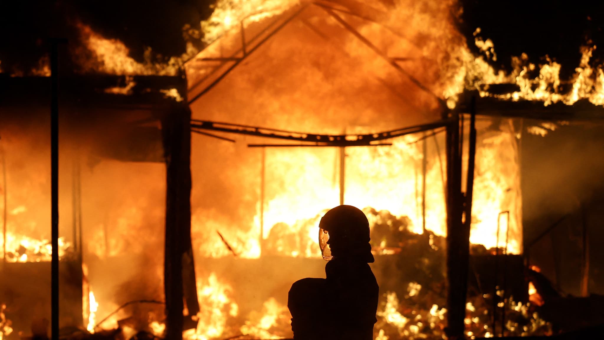 At least 12 dead in strikes in Russia and Ukraine
