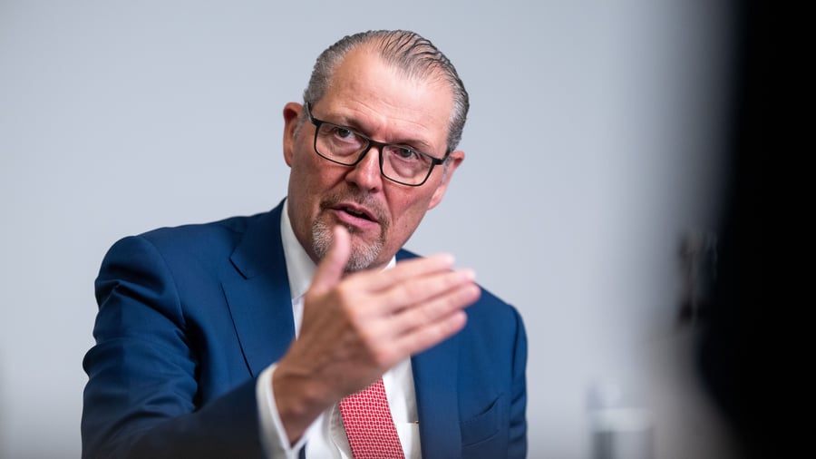 Working time reform: Employer president calls for weekly maximum working hours