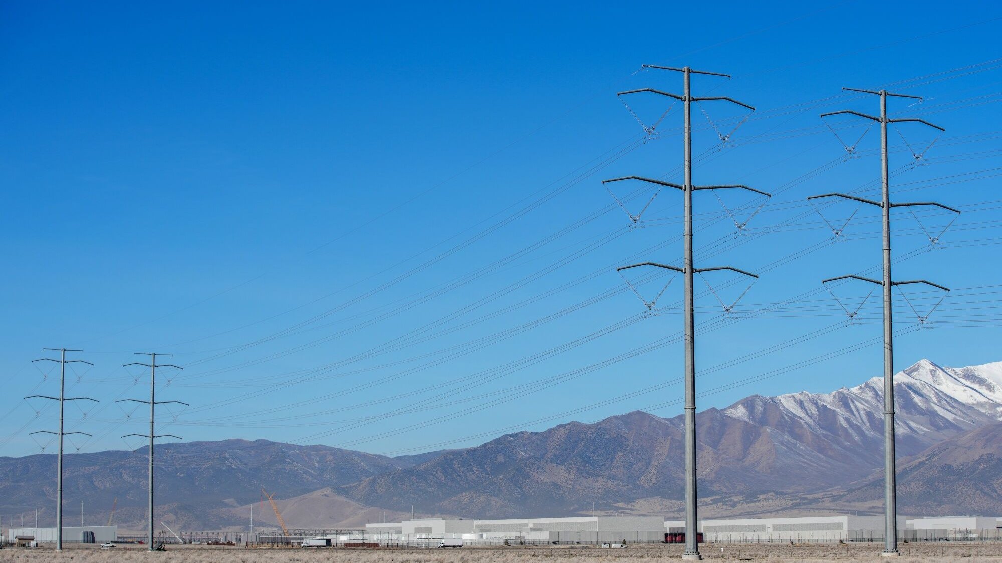 Energy: AI boom drives US electricity consumption to record levels
