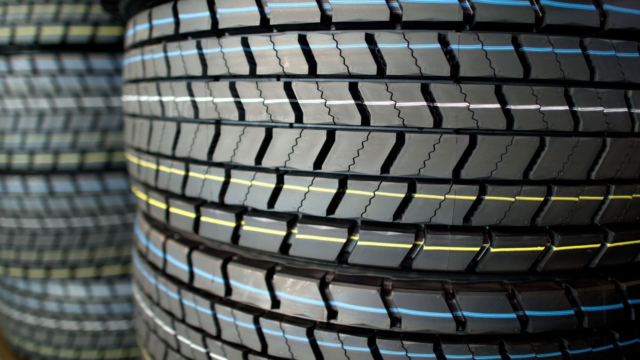 Prohibited Practices: Agreement on tyre prices - Cartel Office imposes fines
