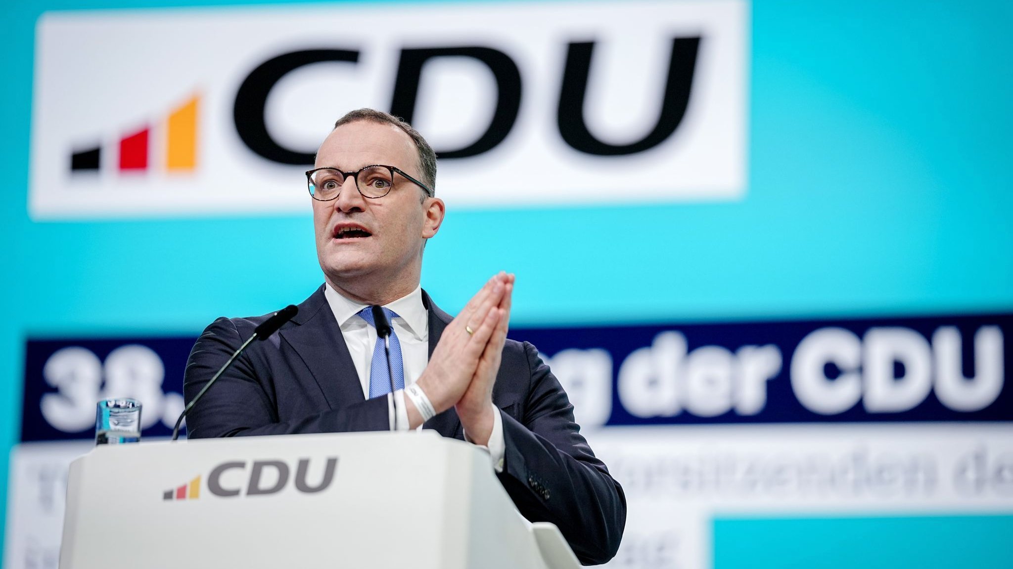 The CDU politician gave in to pressure from his own ranks and followed a request from Chancellor Friedrich Merz