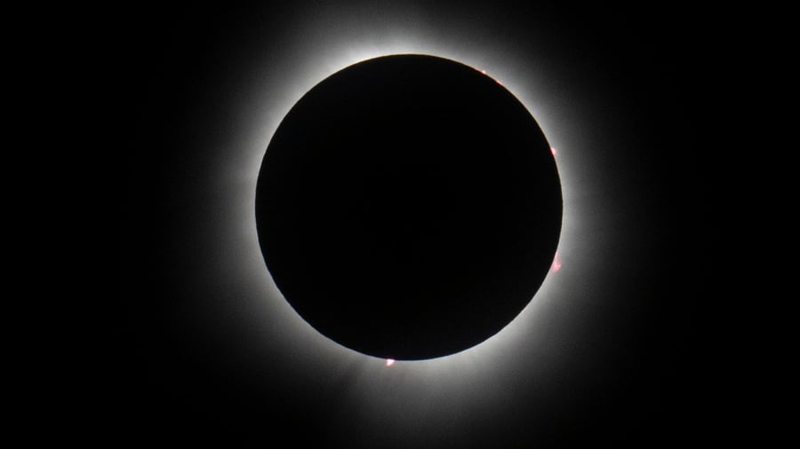 Sky spectacle with encore: Total solar eclipse in Spain is imminent
