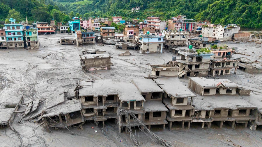Flood disaster in the Himalayas: At least eight Germans missing after flash flood in Nepal