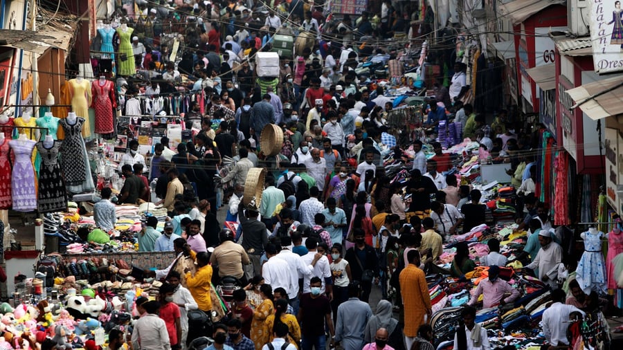 World Population Day: The world population is growing - for how long?