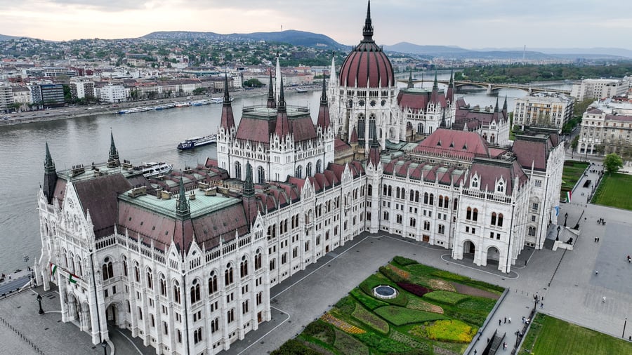 Hungary's ruling party nominates Orban critics as president