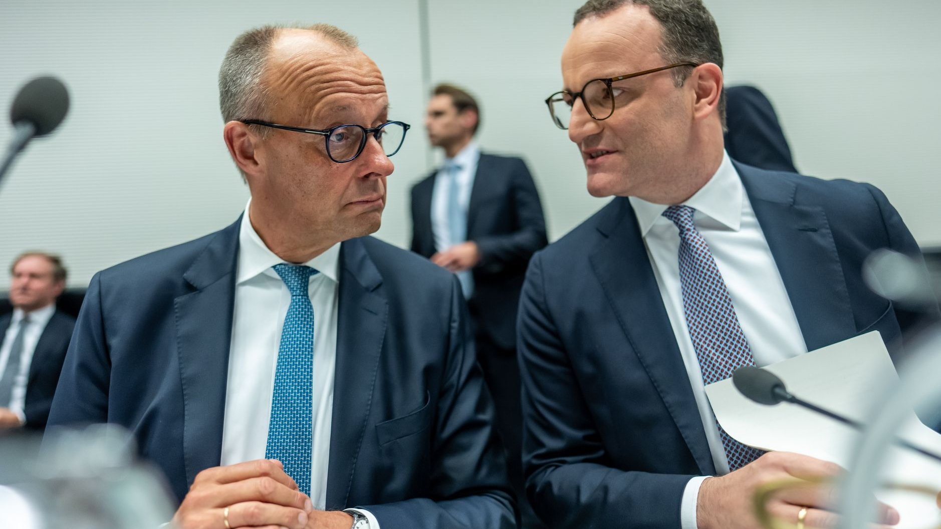 +++ Federal policy +++: Merz wants to clarify Spahn succession in July
