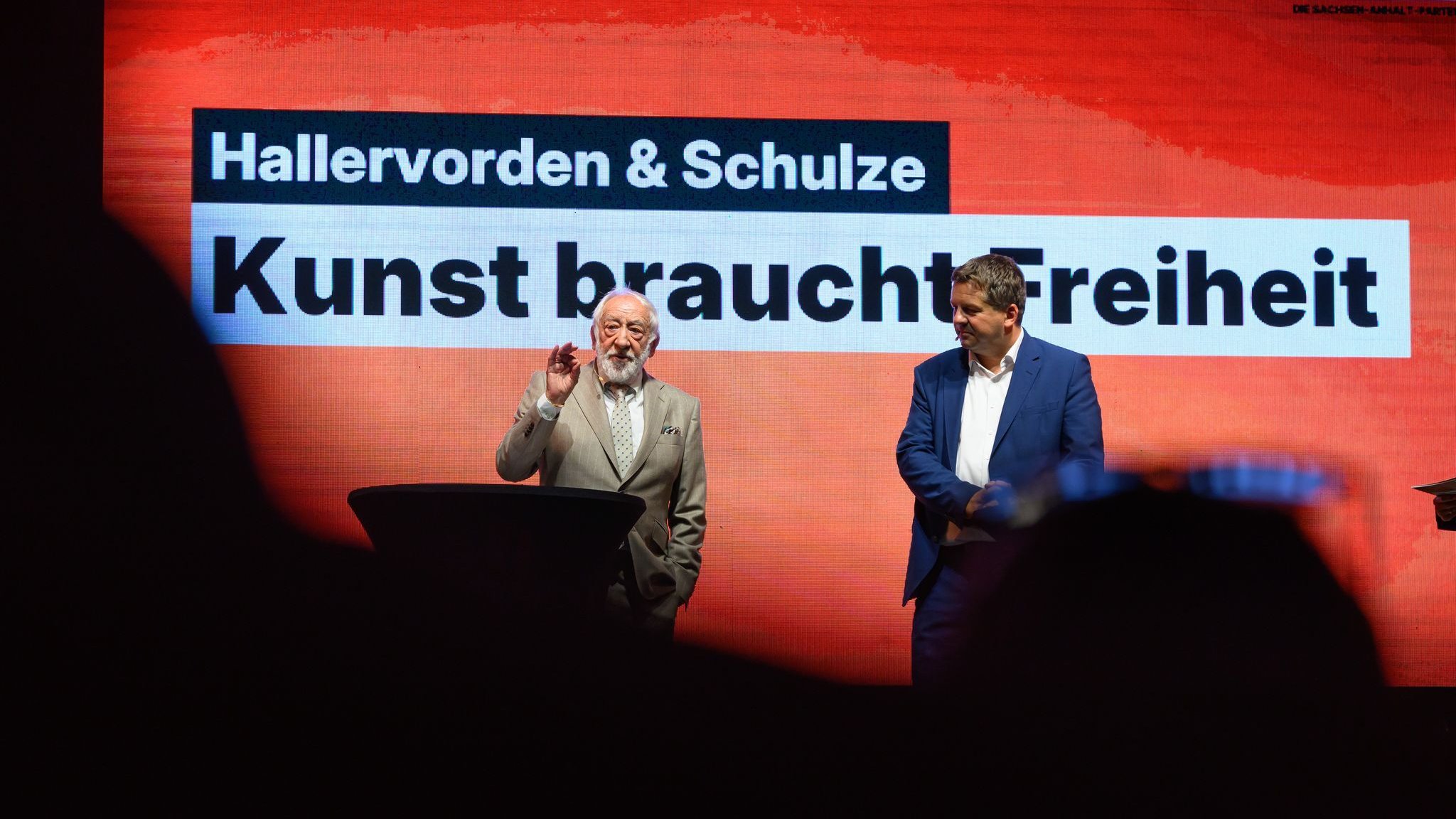 State election campaign: vortex around Hallervorden at Sven Schulze