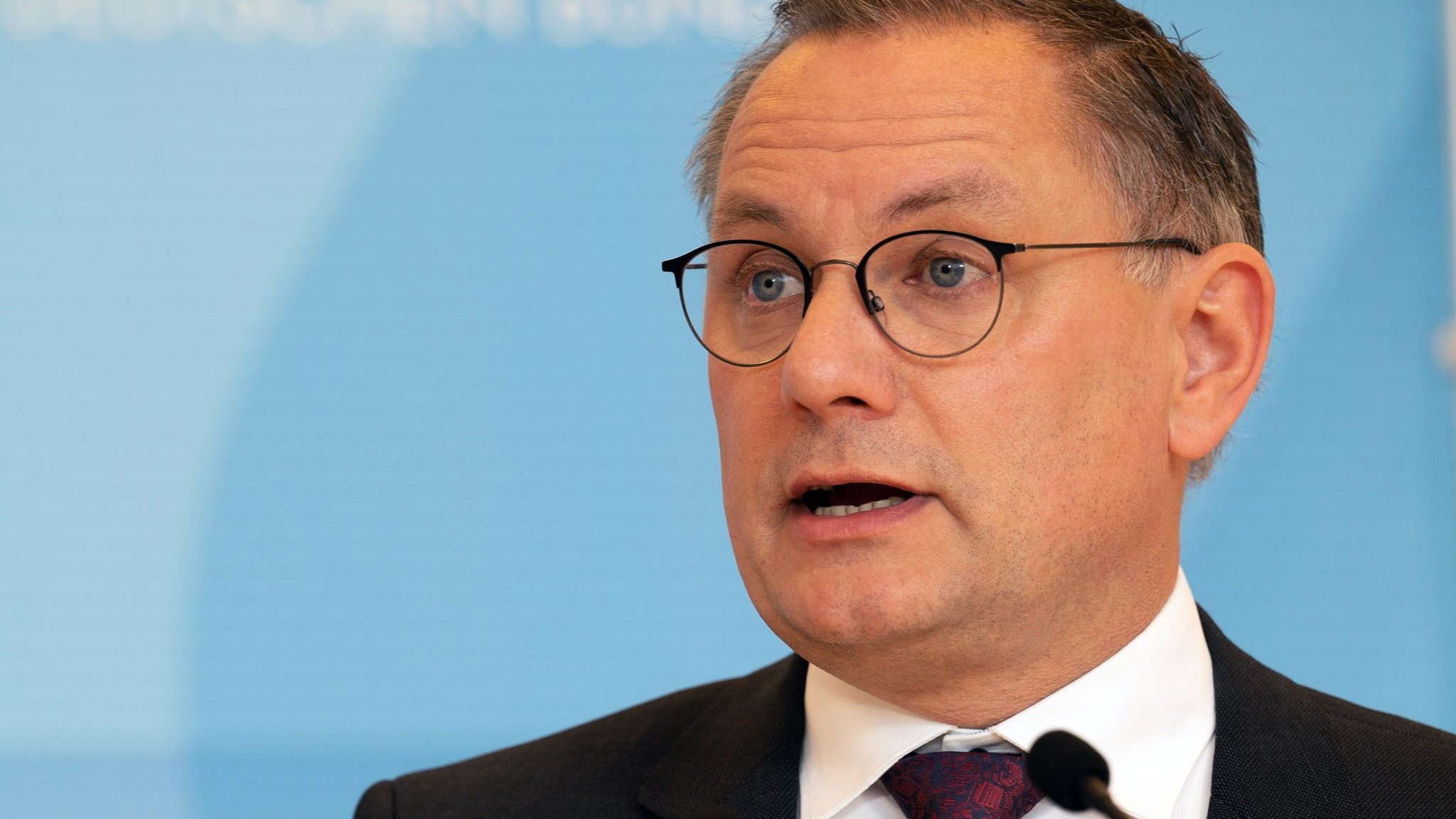 Saxony-Anhalt: “Resurrections from Ruins” – GDR anthem at AfD event