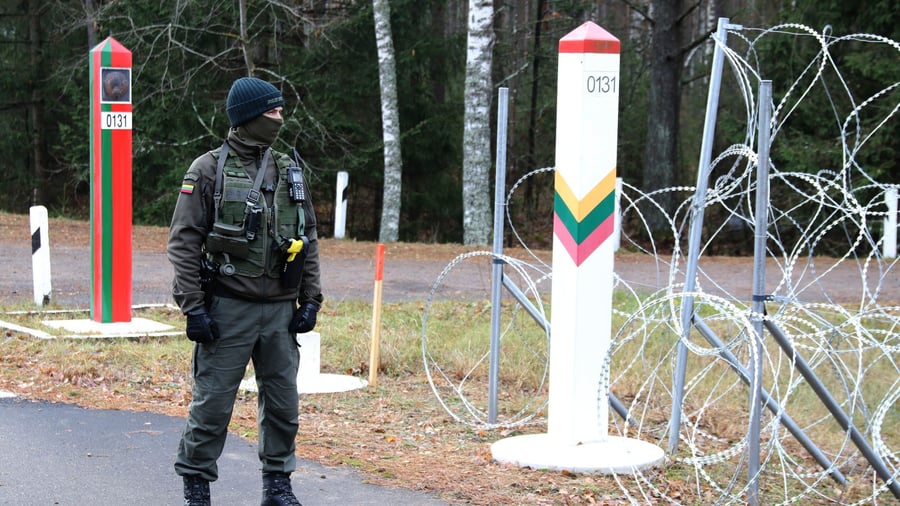 External EU border: Lithuania discovers migrant tunnel under border fence with Belarus