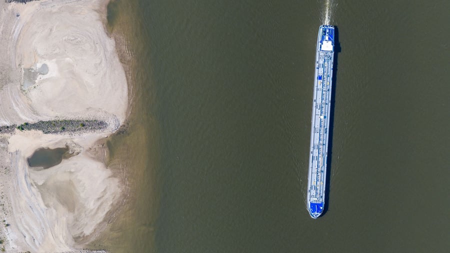 Consequences of drought: low water: chemical industry warns of production cuts