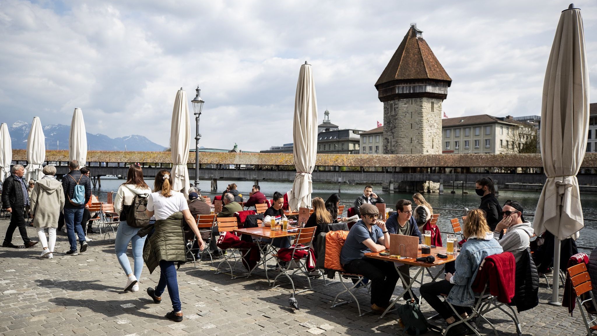 Mysterious events: Constant fire alarm at Kapellbrücke in Lucerne - spiders?