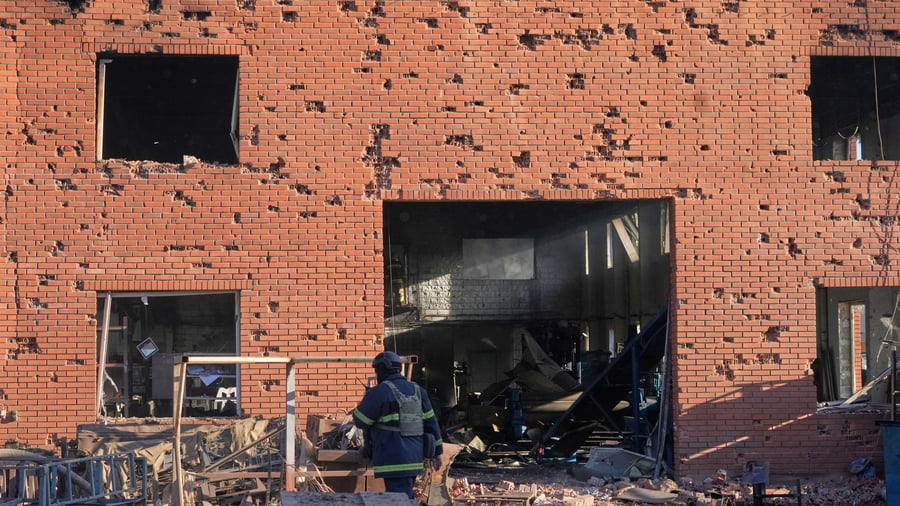 Ukraine says it lacks ammunition to intercept ballistic missiles, as attacks intensify