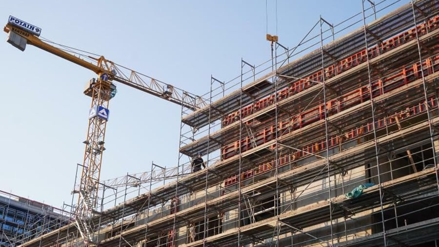 Construction activity: Once again more new apartments approved