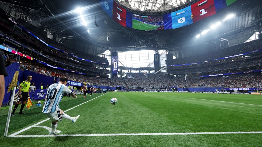 FIFA announces plans for investor entry