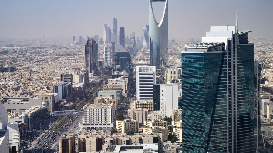 New mortgage for Iran talks: Yemen conflict escalates