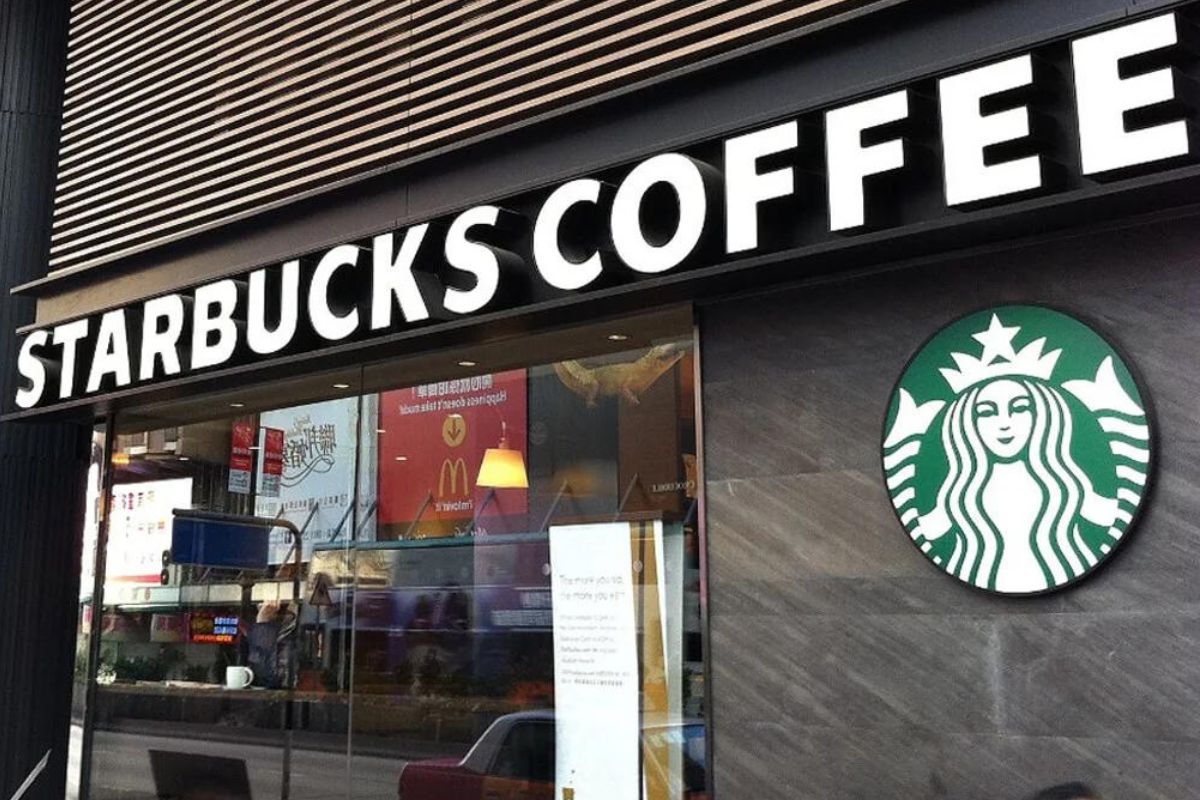 Starbucks is investigated for defamation after controversial announcement in Korea