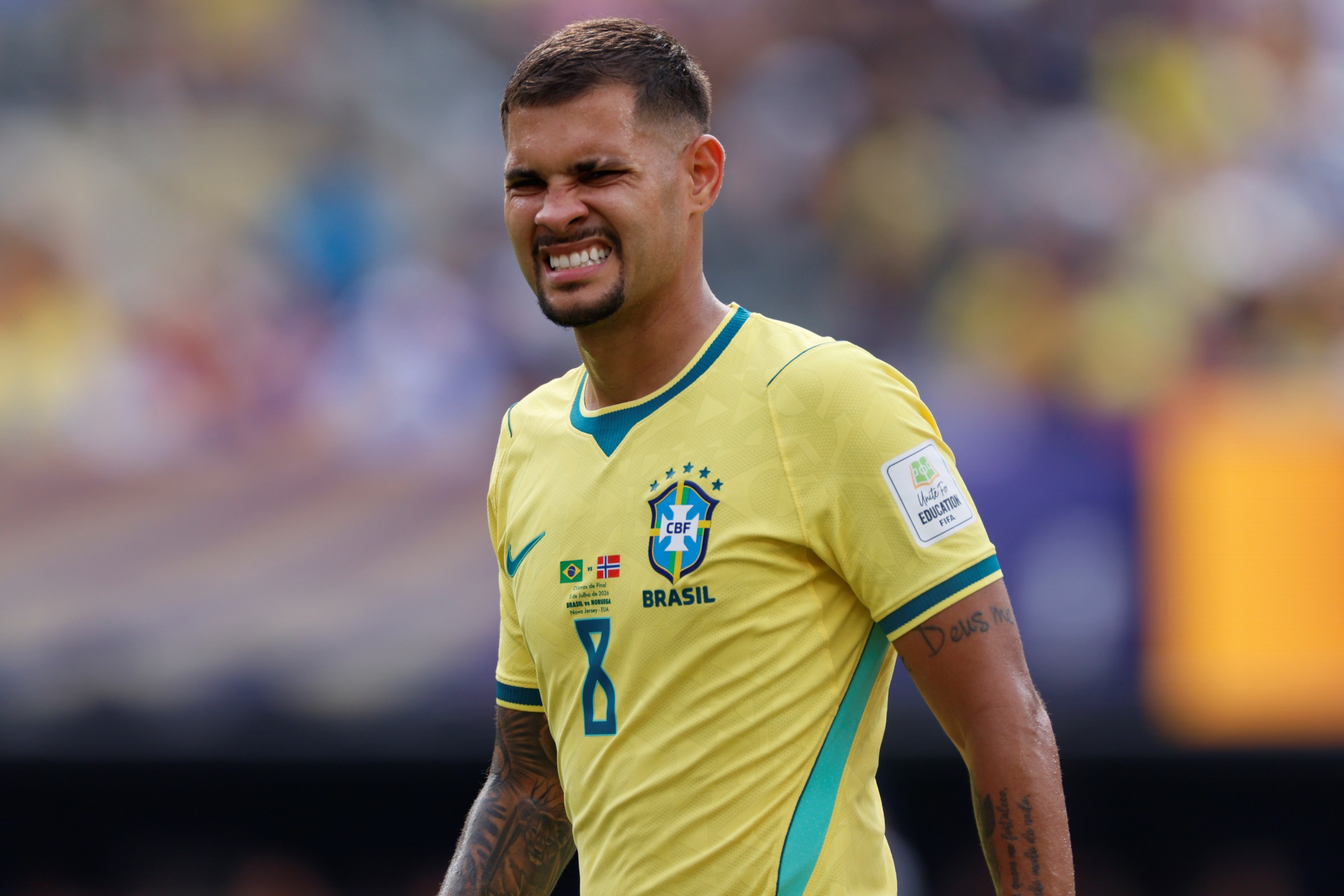 For the first time in the century, only a South American plays the fourths of the Cup
