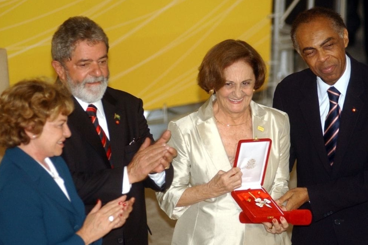 Metrópoles