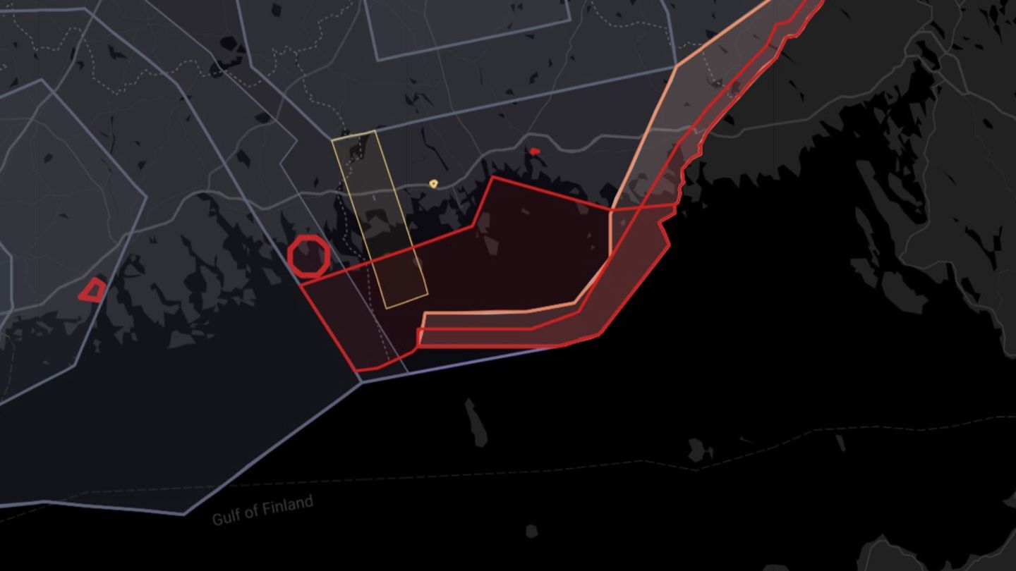 The Defense Forces announced the restrictions for Saturday morning, urging travelers to check current zones