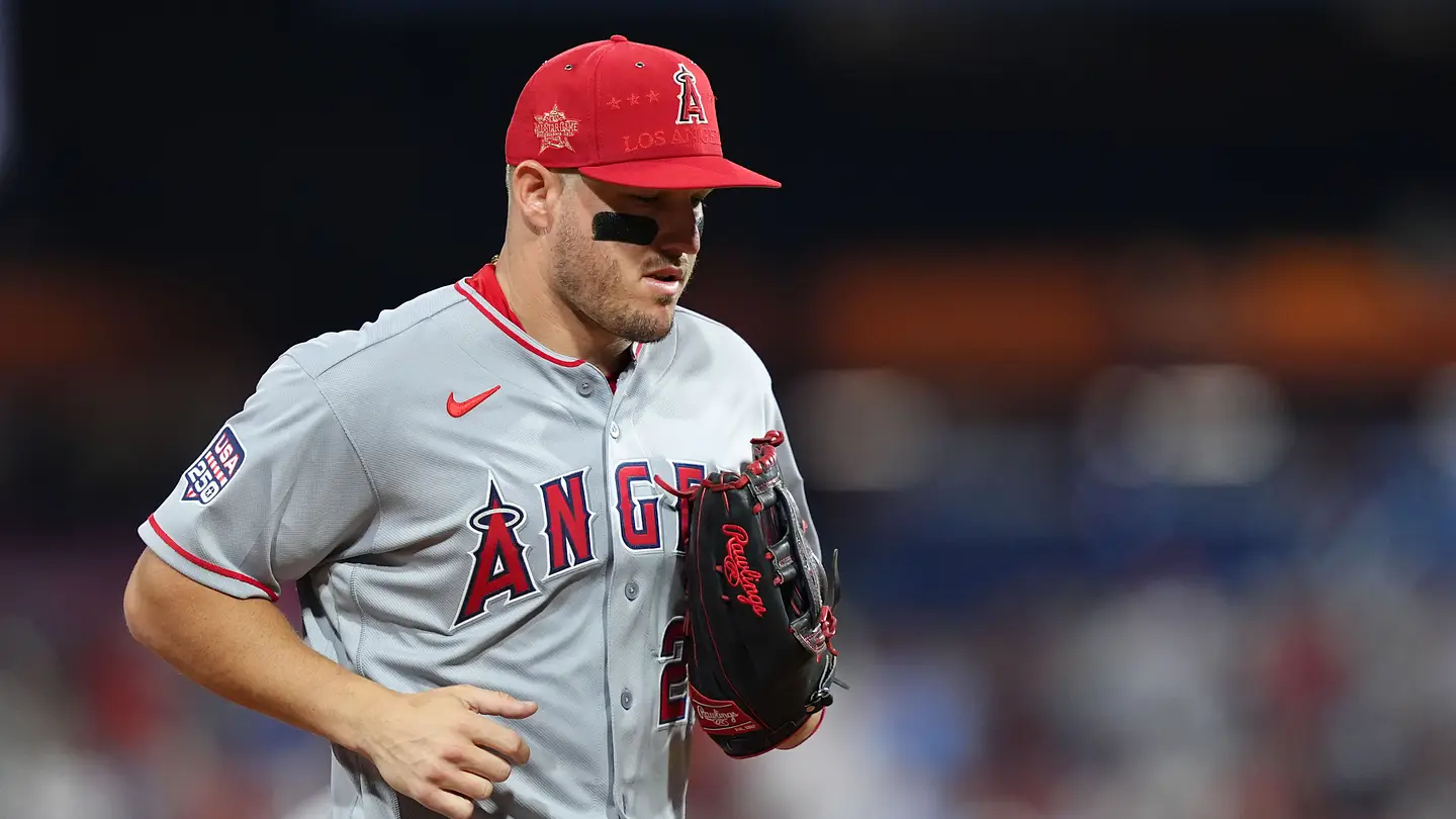 Angels fans' 'tarps off' cheer helps team break 106-game streak against Cardinals