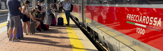 Trains, stop for works in Florence: Italy is divided into two Ritardi also on alternative line