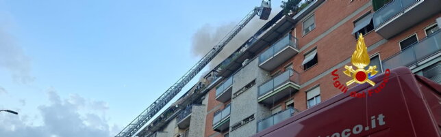 Fire in a building in Milan: two dead