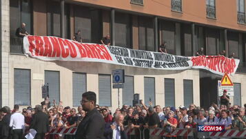 Franco Baresi, in thousands for the funeral of Milan legend with banners and flags