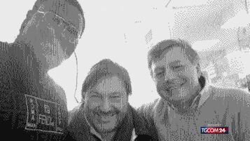 Careful with Sigfrido Ranucci, the narrow conversations with Lavitola: a photo also shows