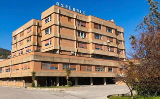 Cosenza, 46-year-old found dead in front of hospital Trebisacce: ongoing investigation