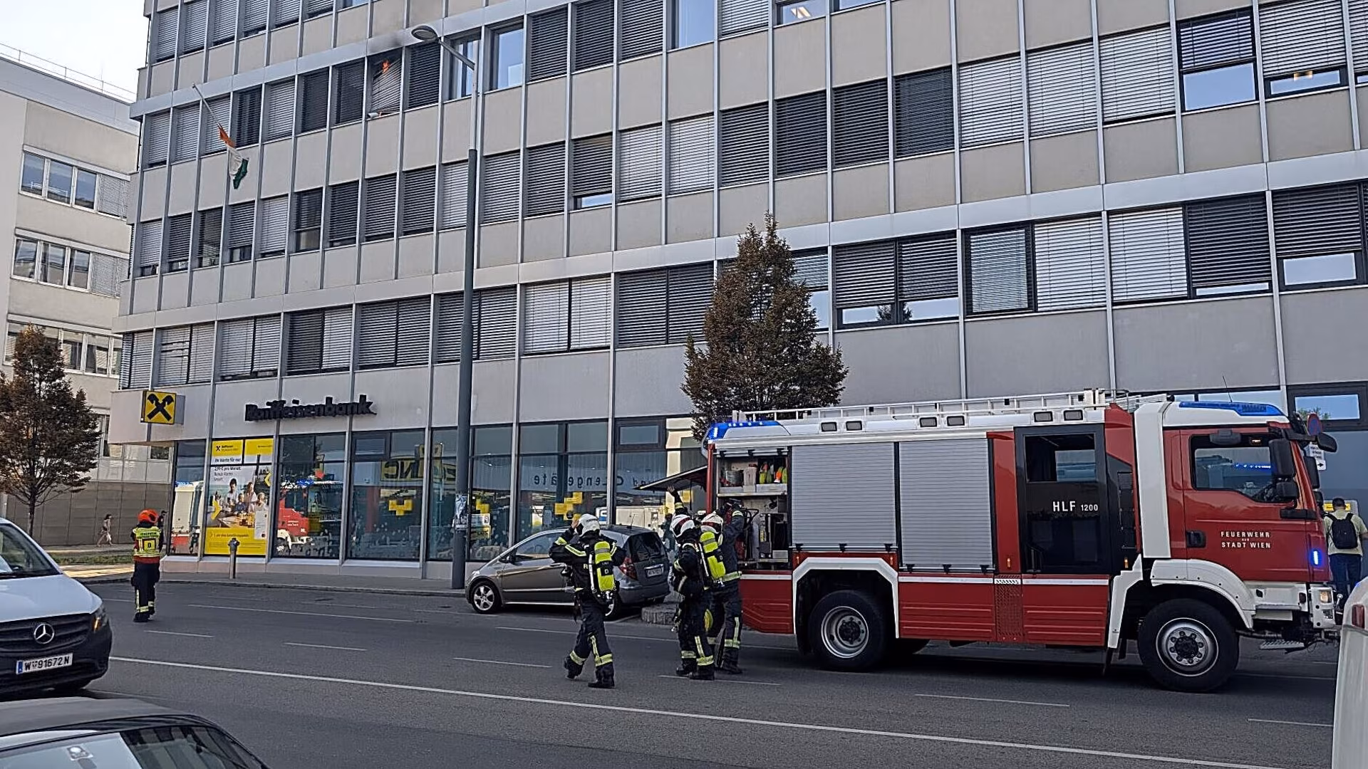 Fire in office buildings: Muthgasse had to be closed