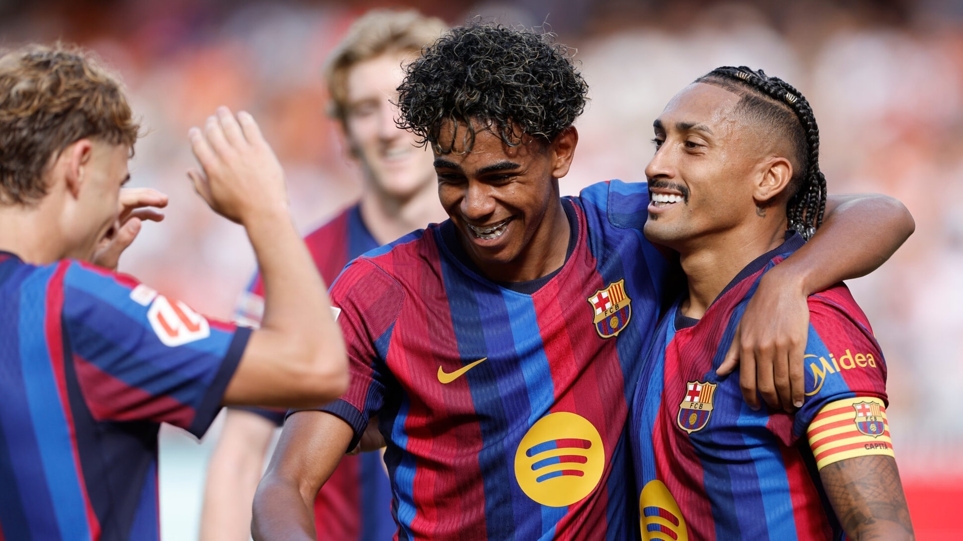 La Liga - Short process: Barcelona rolls over Valencia
