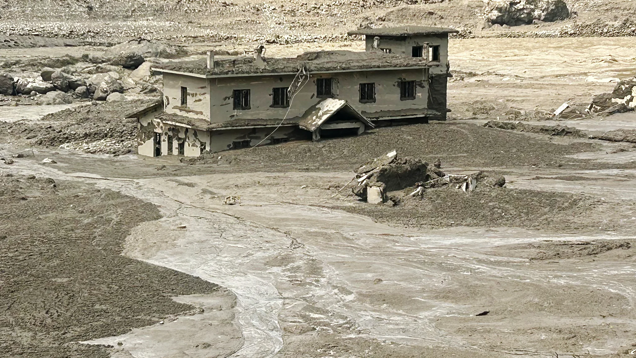 At least eight dead in a mud flow in Nepal near the Tibet border