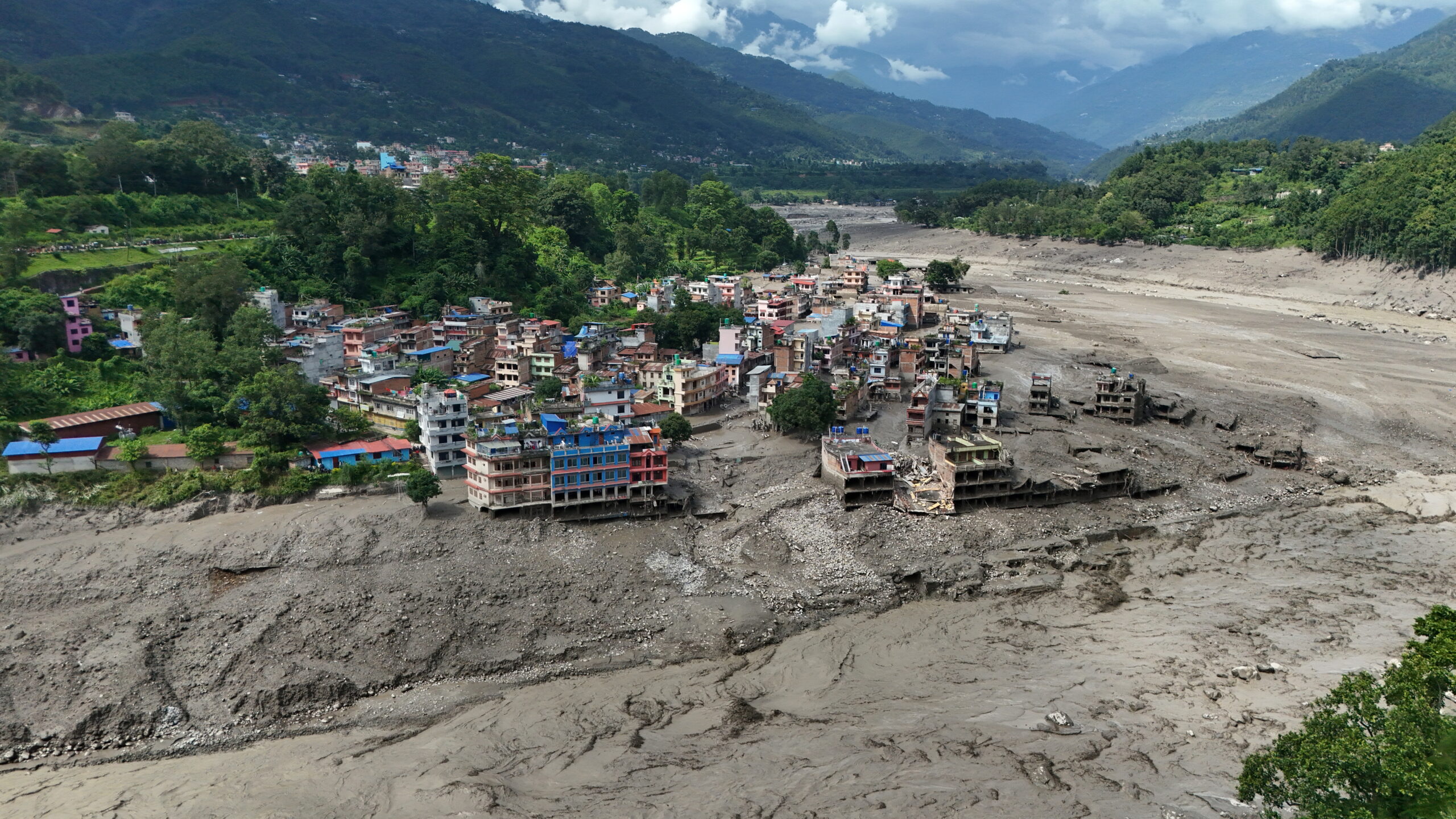 Nepal: Number of dead rises to 55 there are 403 missing