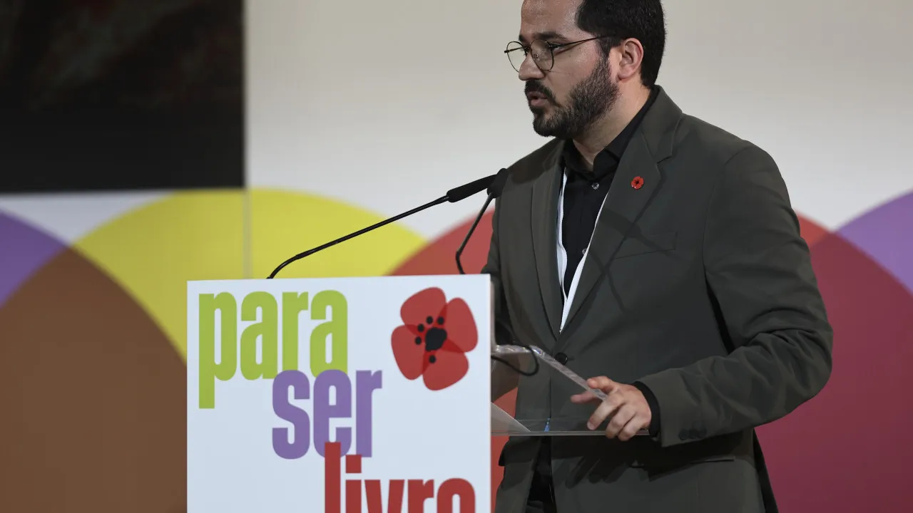 Free considers Montenegro's speech "praise of banality"