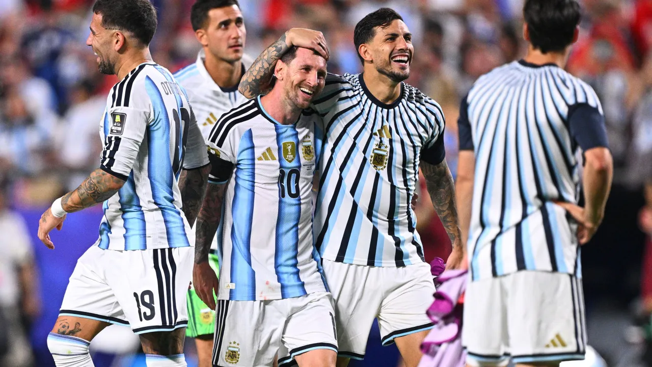5h Argentina is in the semi-finals of the Football World Cup