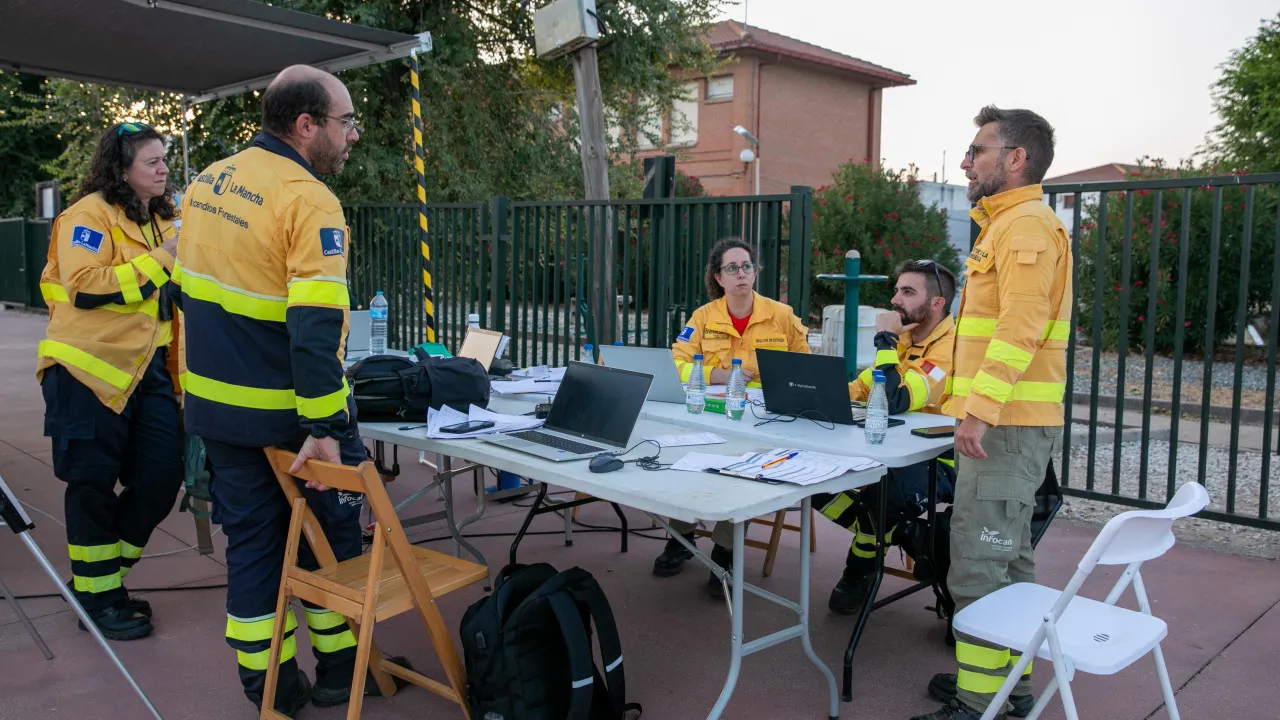 Fire forces to evacuate several municipalities in the region of Madrid