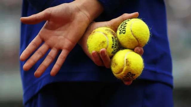Estoril Open. James Torres beats Basilashvili and is in the second round