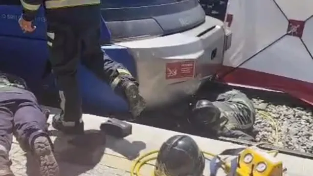 21-year-old rescued with life "after 106 hours" in the rubble
