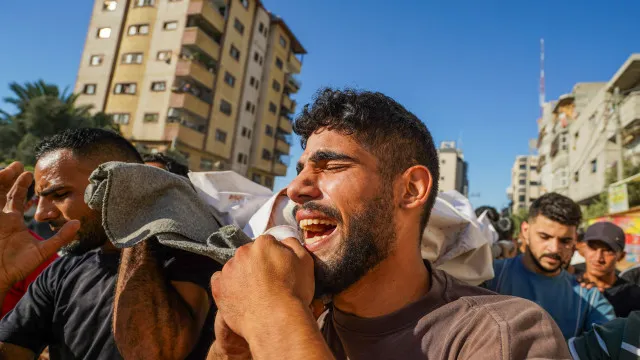 Israel "analyzes" alleged attack on funeral in Gaza with 7 dead