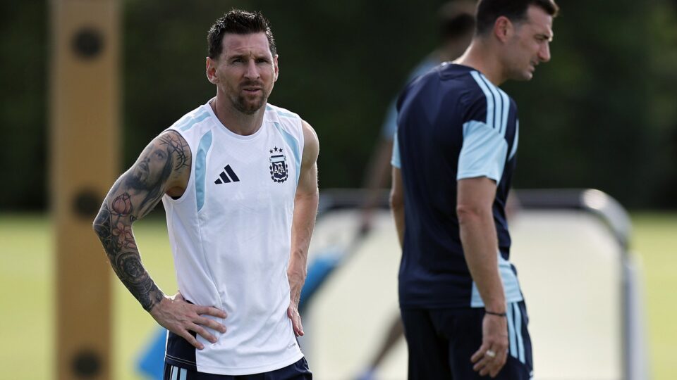 Argentina leans on Messi to go to quarter finals; see Tuesday games and Monday results