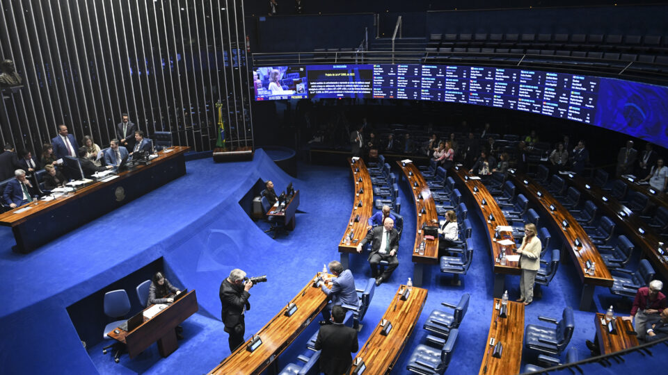 Senate approves hardening sentences against digital sexual abuse of children and adolescents