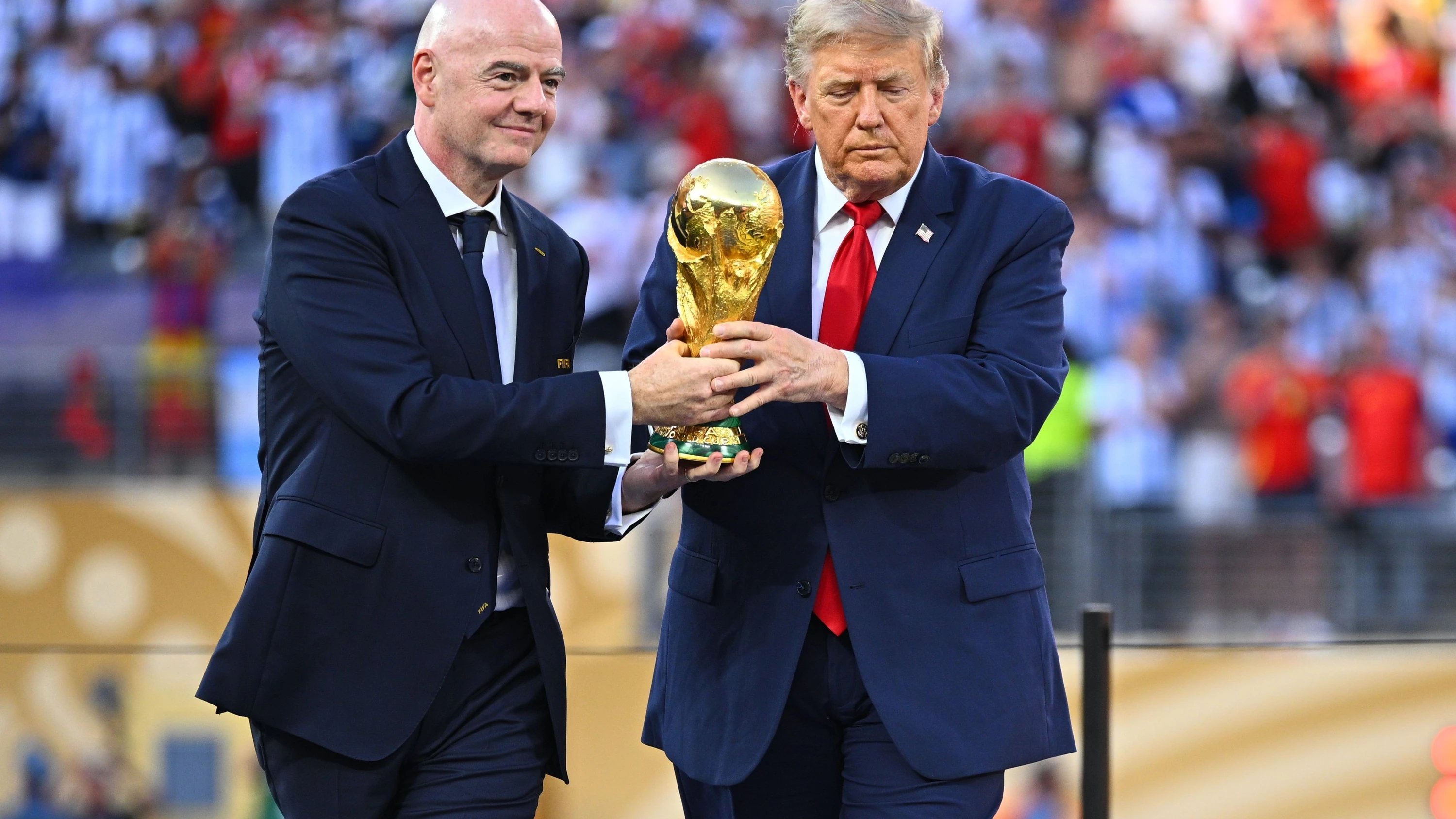 Football: Infantino loses Asia and a high-ranking advisor